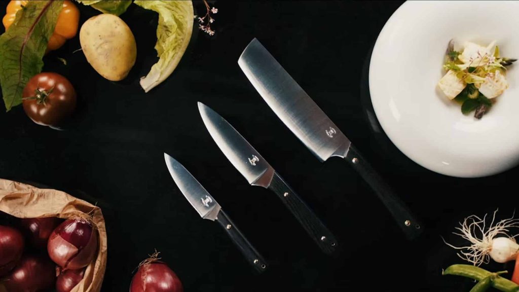 Different types of knives