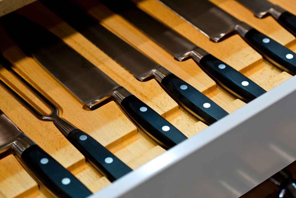 How to Store Knives Properly